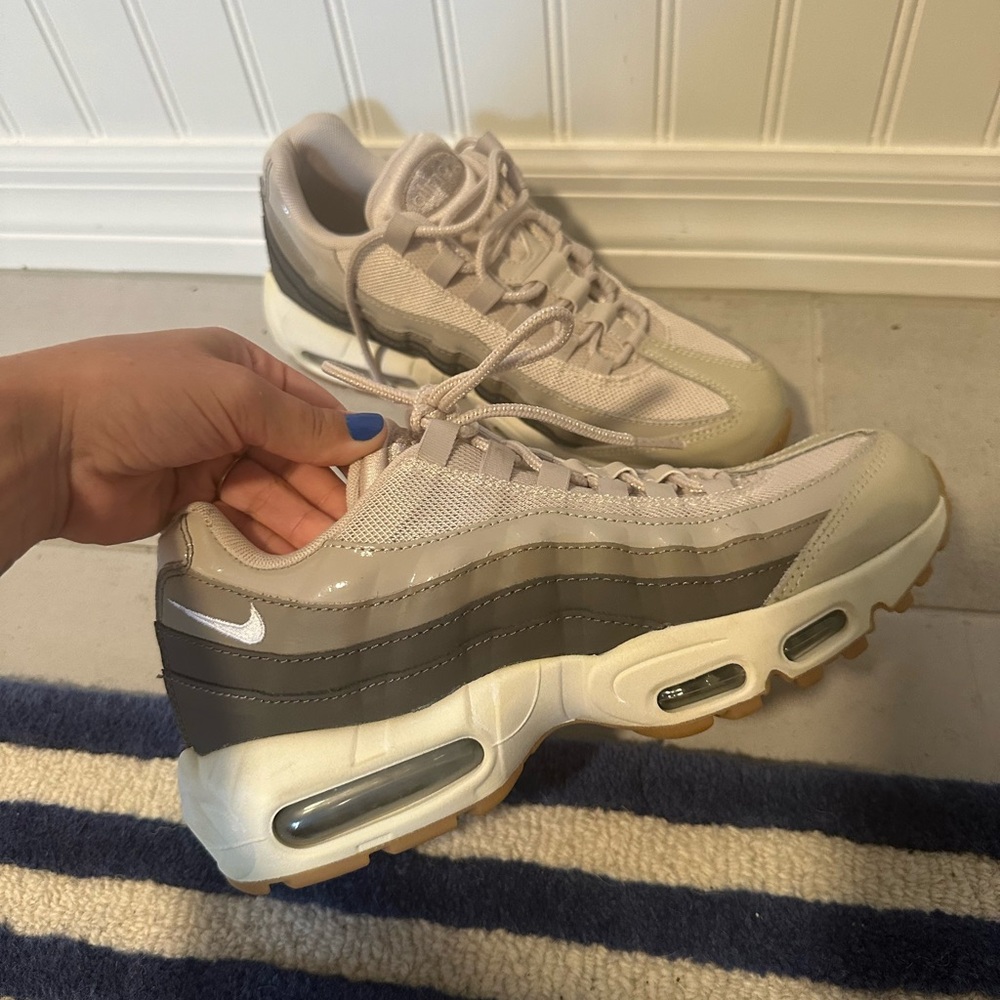 Nike air max
